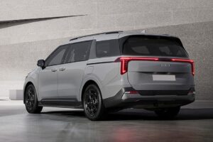 New Kia Carnival 2024